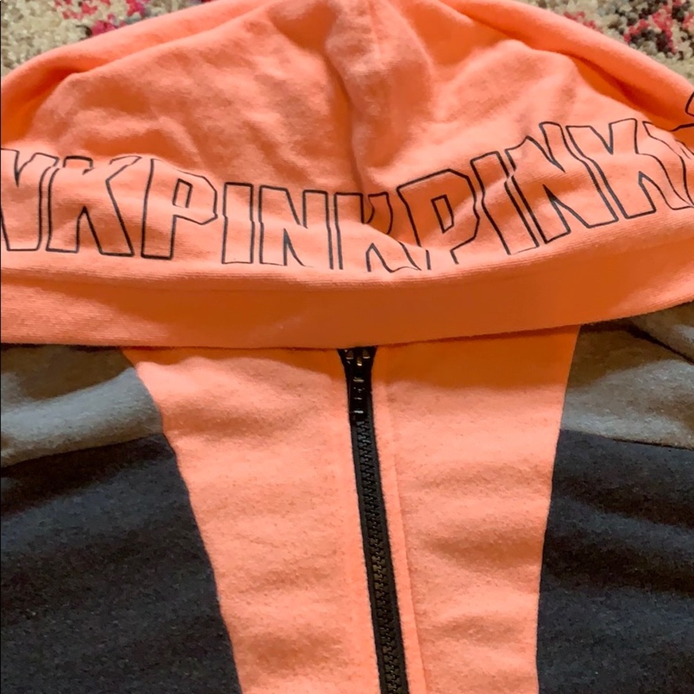 Pink cropped jacket - Picture 3 of 3